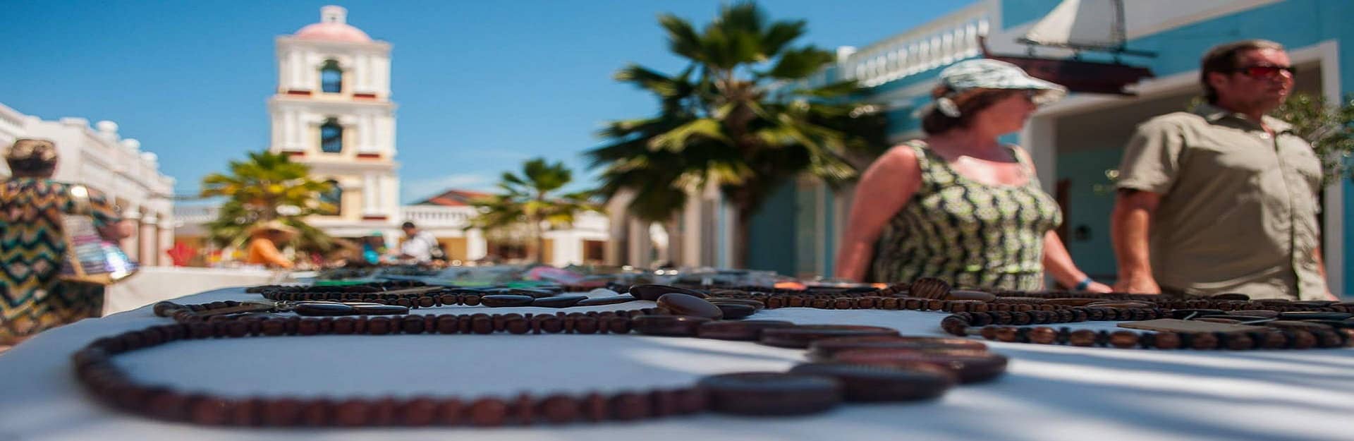 Souvenirs, Plaza La Estrella. Cayo Santa María.